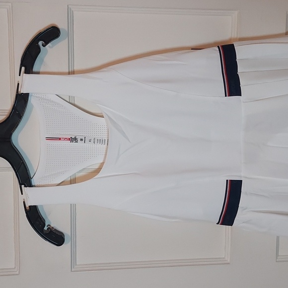 G/FORE RACERBACK STRETCH OPS PLEATED TENNIS DRESS WITH SHORT In Snow - Picture 7 of 16